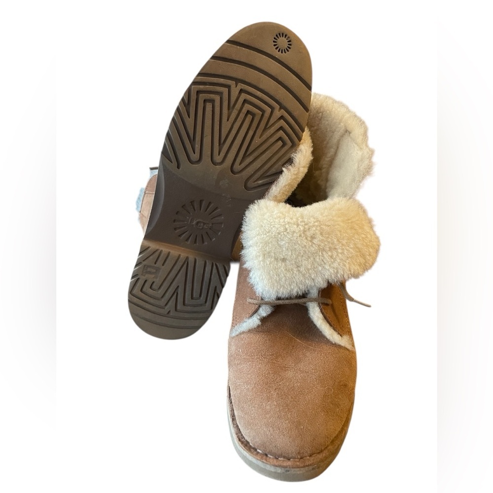 UGG QUINCY CHESTNUT SUEDE/ SHEEPSKIN ANKLE BOOTS - Picture 5 of 6